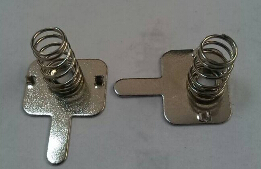 電池接觸片和五金彈片有什么區別