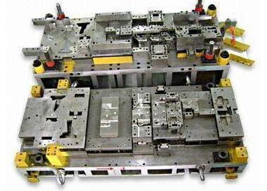 1483408111329422.jpg 汽車零件級進(jìn)模發(fā)展勢頭旺盛