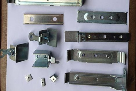 五金彈片清洗注意事項，確保清潔與安全